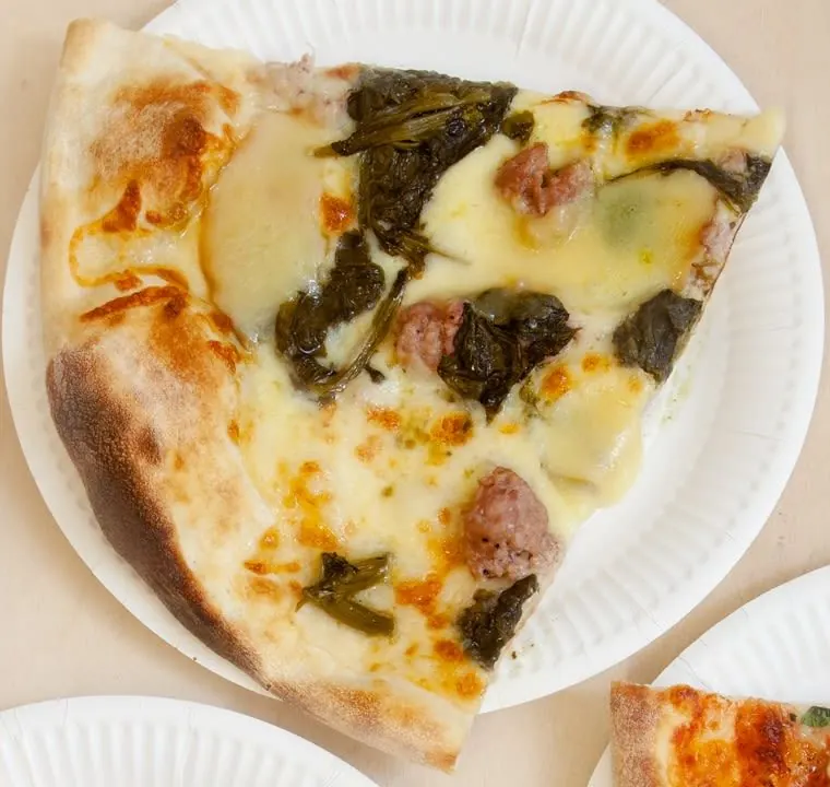 Trancio con friarielli e salsiccia